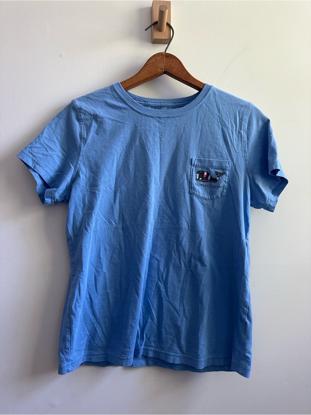 Vineyard Vines Pocket Tee Size M